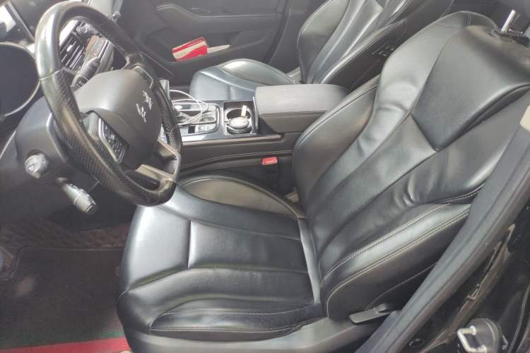 Used Hongqi H5 2018 30TD Smart Connect Dynamic Edition Left Front Seat