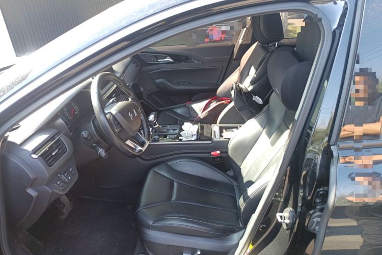 Used Hongqi H5 2018 30TD Smart Connect Dynamic Edition Left Front Seat