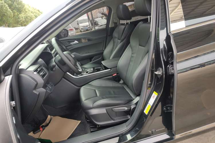 Used Hongqi H5 2018 30TD Dynamic Edition Left Front Seat