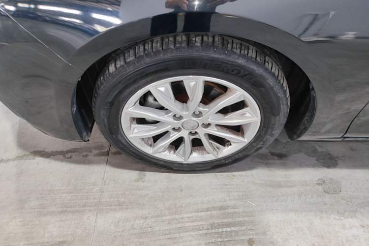 Used Hongqi H5 2018 30TD Dynamic Edition Left Front Wheel Hub