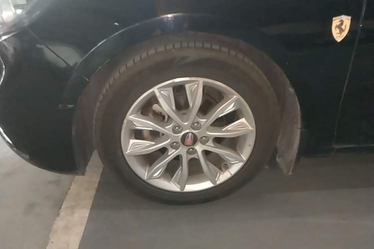 Used Hongqi H5 2018 30TD Dynamic Edition Left Front Wheel Hub