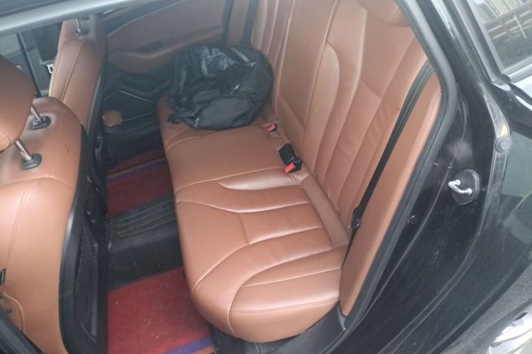 Used Hongqi H5 2018 30TD Dynamic Edition Left Rear Seat