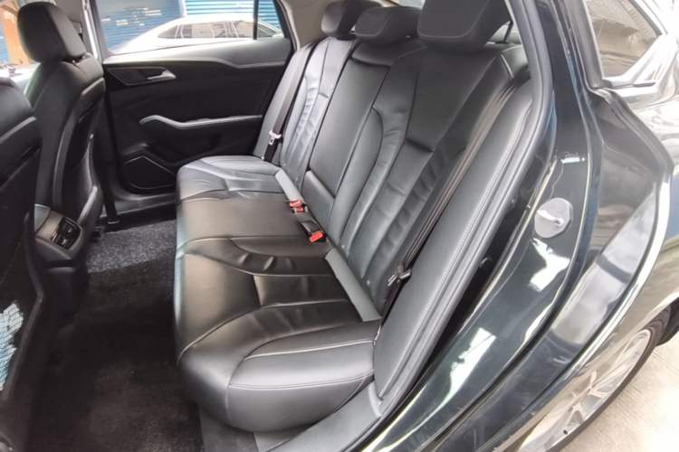 Used Hongqi H5 2018 30TD Dynamic Edition Left Rear Seat