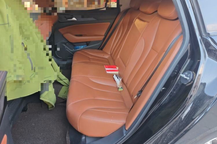 Used Hongqi H5 2018 30TD Dynamic Edition Left Rear Seat