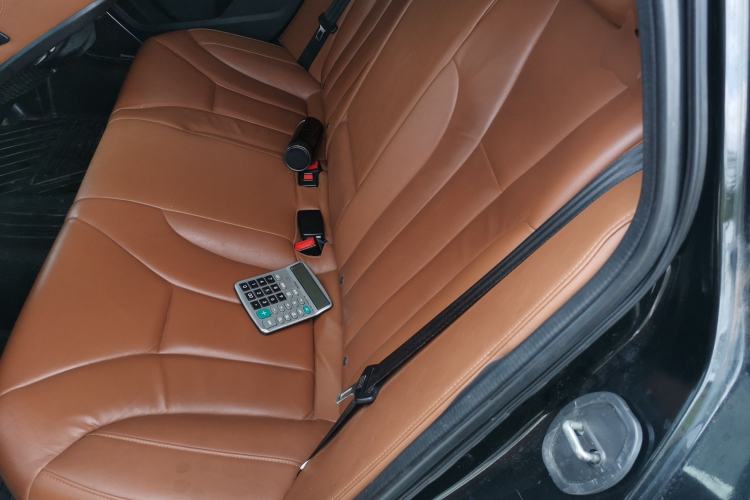 Used Hongqi H5 2018 30TD Smart Connect Dynamic Edition Left Rear Seat