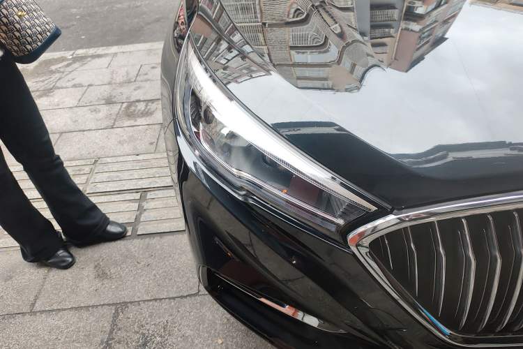 Used Hongqi H5 2018 30TD Dynamic Edition Right Front Headlight