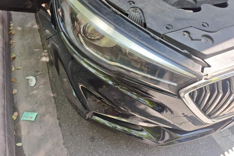Used Hongqi H5 2018 30TD Smart Connect Dynamic Edition Right Front Headlight