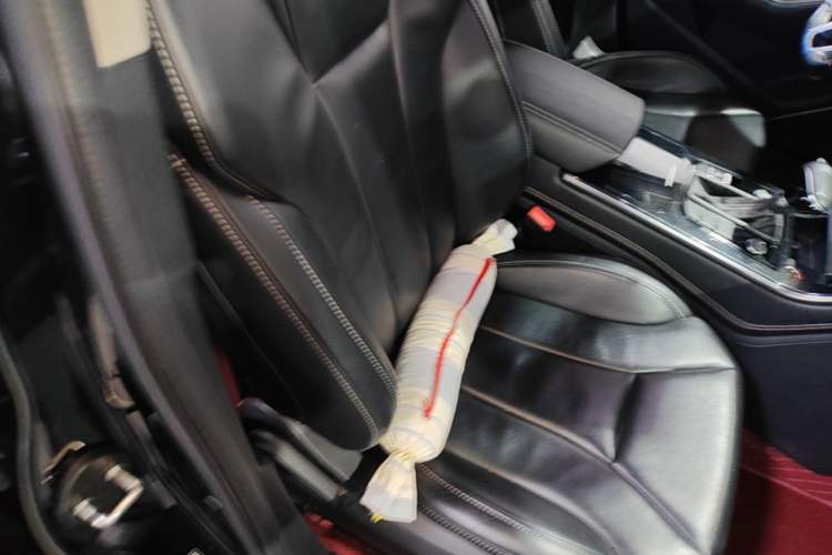 Used Hongqi H5 2018 30TD Dynamic Edition Right Front Seat