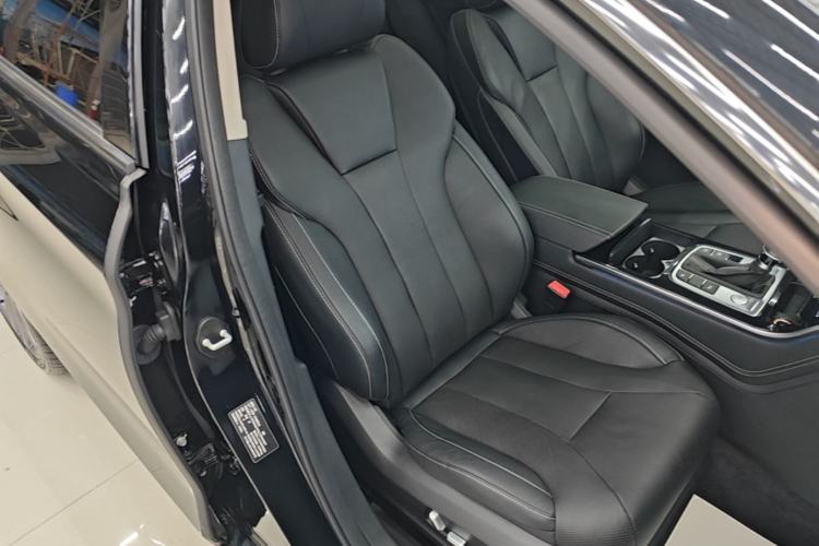 Used Hongqi H5 2018 30TD Smart Connect Dynamic Edition Right Front Seat