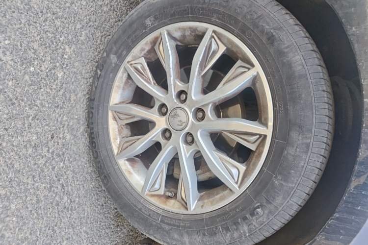 Used Hongqi H5 2018 30TD Dynamic Edition Right Front Wheel Hub