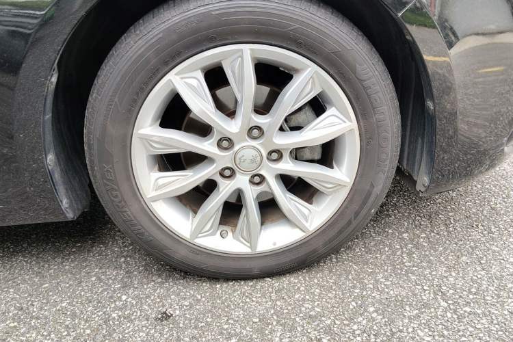 Used Hongqi H5 2018 30TD Dynamic Edition Right Front Wheel Hub