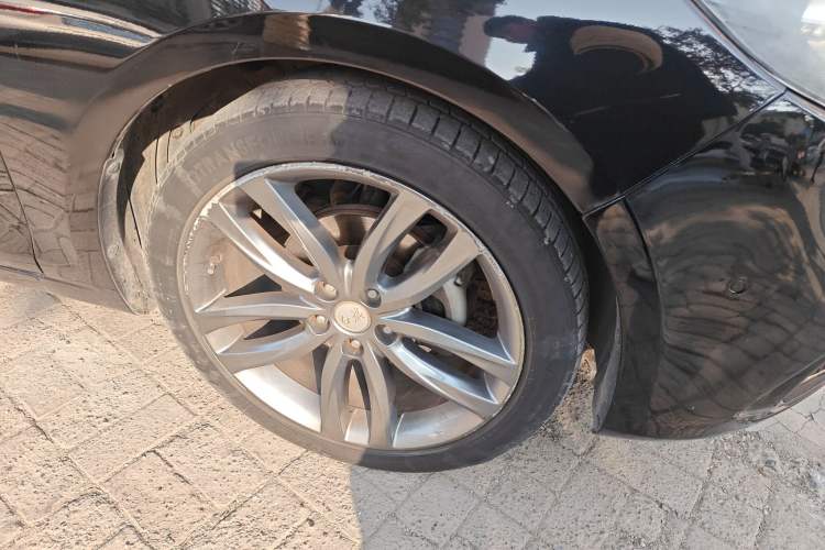 Used Hongqi H5 2018 30TD Smart Connect Enjoy Edition Right Front Wheel Hub