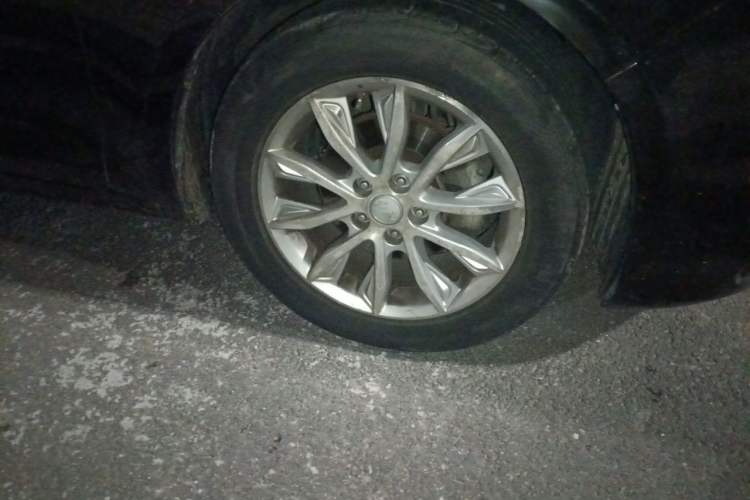 Used Hongqi H5 2018 30TD Dynamic Edition Right Front Wheel Hub