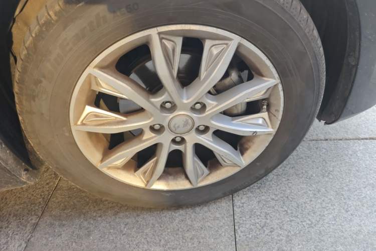 Used Hongqi H5 2018 30TD Dynamic Edition Right Front Wheel Hub