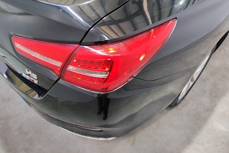 Used Hongqi H5 2018 30TD Dynamic Edition Right Rear Taillight