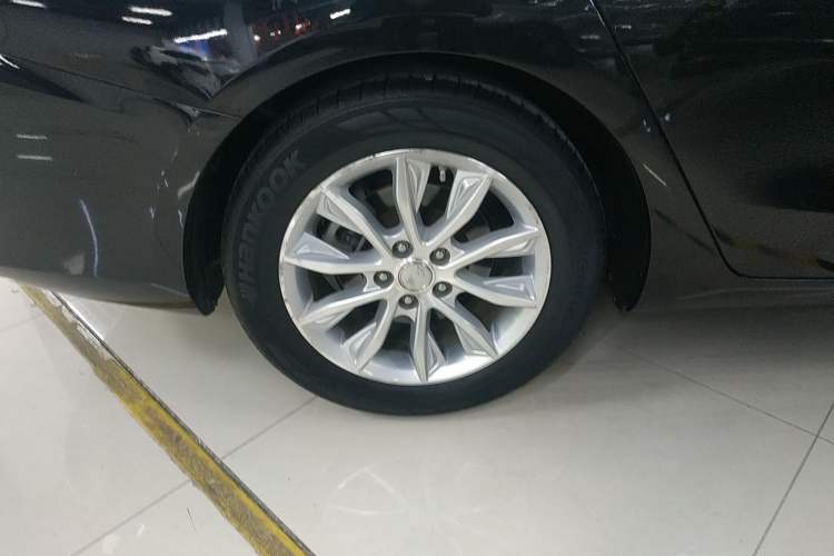 Used Hongqi H5 2018 30TD Dynamic Edition Right Rear Wheel Hub