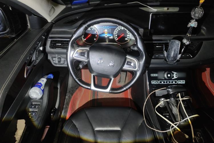 Used Hongqi H5 2018 30TD Smart Connect Dynamic Edition Steering Wheel