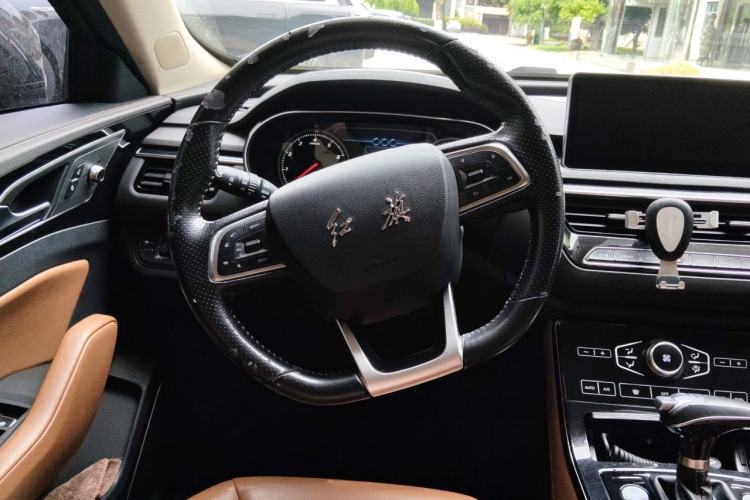 Used Hongqi H5 2018 30TD Dynamic Edition Steering Wheel