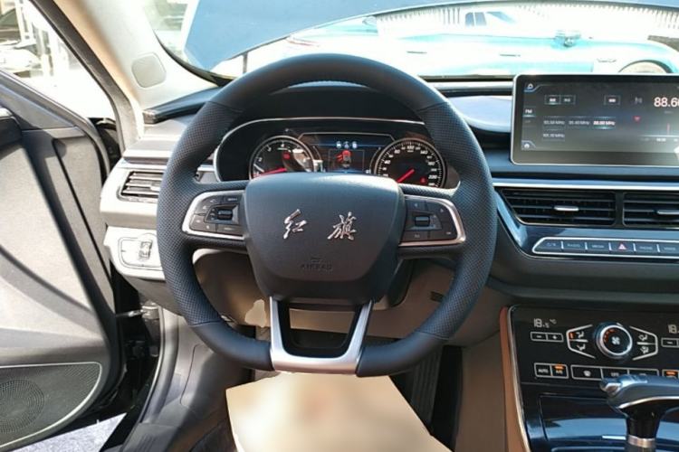 Used Hongqi H5 2018 30TD Dynamic Edition Steering Wheel