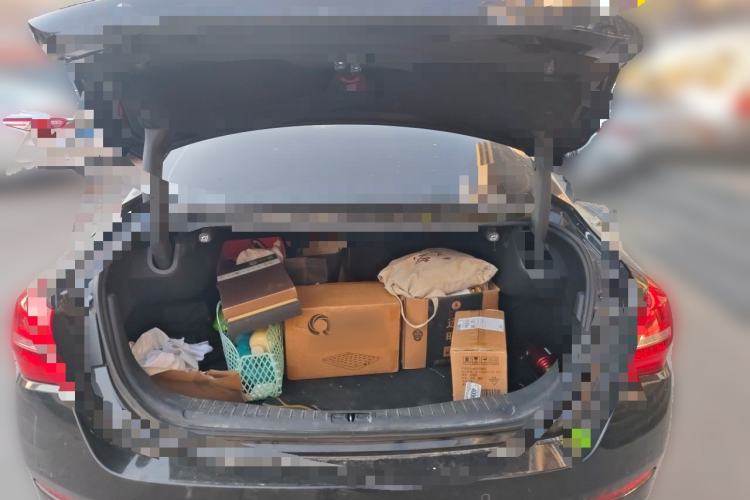 Used Hongqi H5 2018 30TD Dynamic Edition Trunk