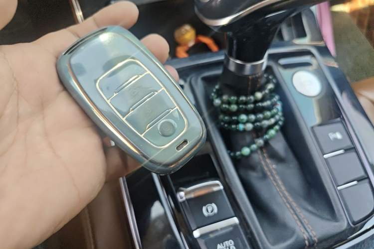 Used Hongqi H5 2018 30TD Smart Connect Dynamic Edition Vehicle Key