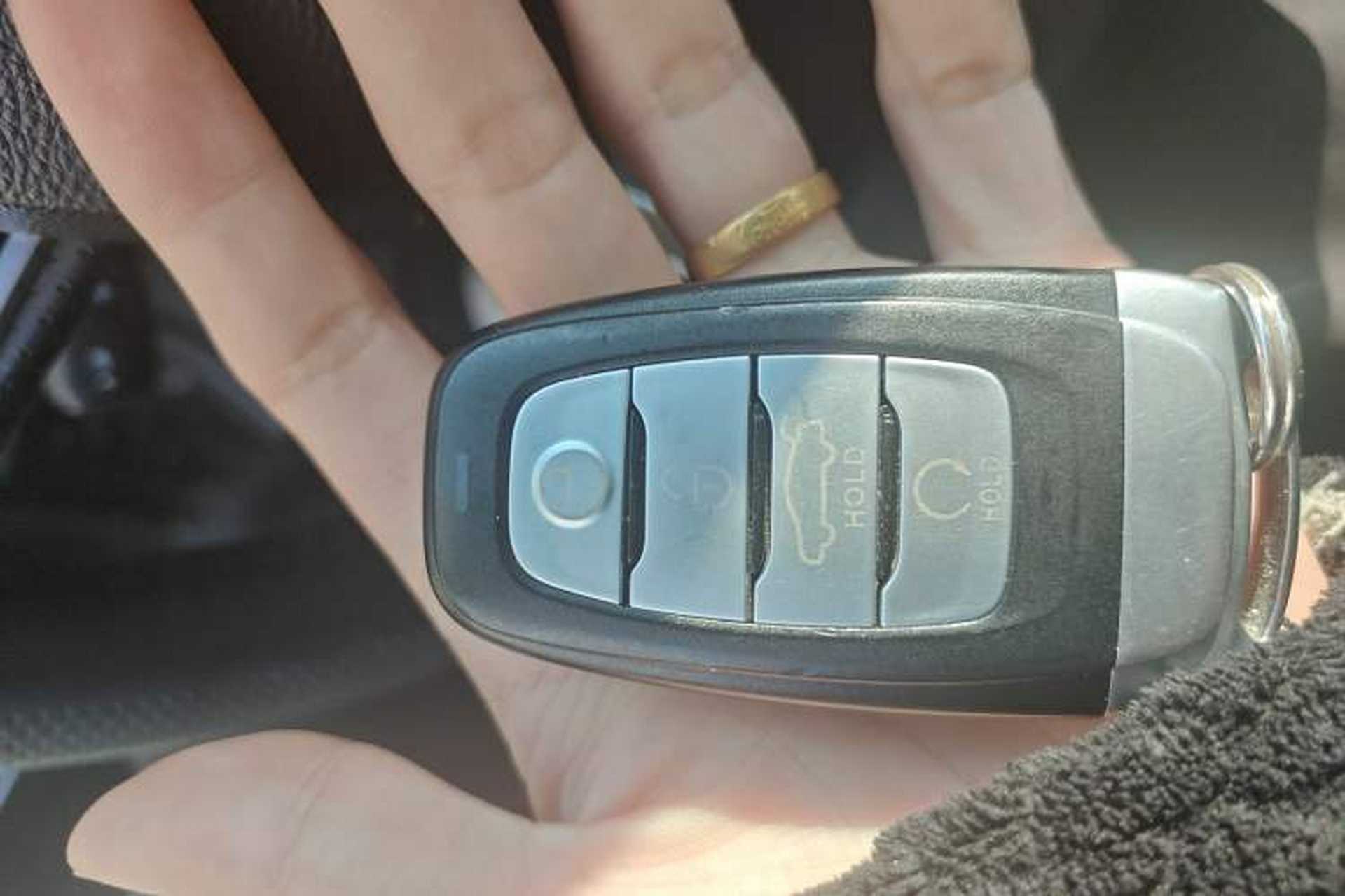Used Hongqi H5 2018 30TD Smart Connect Enjoy Edition Vehicle Key