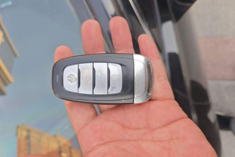 Used Hongqi H5 2018 30TD Dynamic Edition Vehicle Key