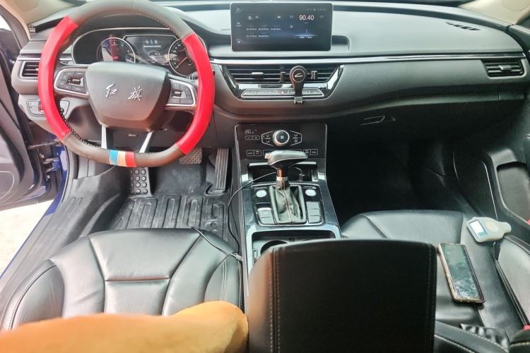 Used Hongqi H5 2018 30TD Dynamic Edition Center Console