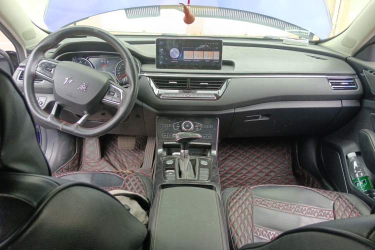 Used Hongqi H5 2018 30TD Dynamic Edition Center Console