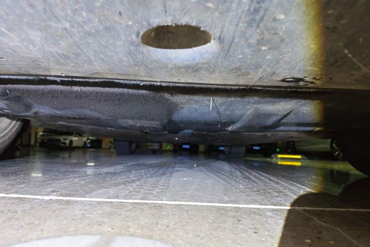 Used Hongqi H5 2018 30TD Smart Connect Dynamic Edition Chassis Front