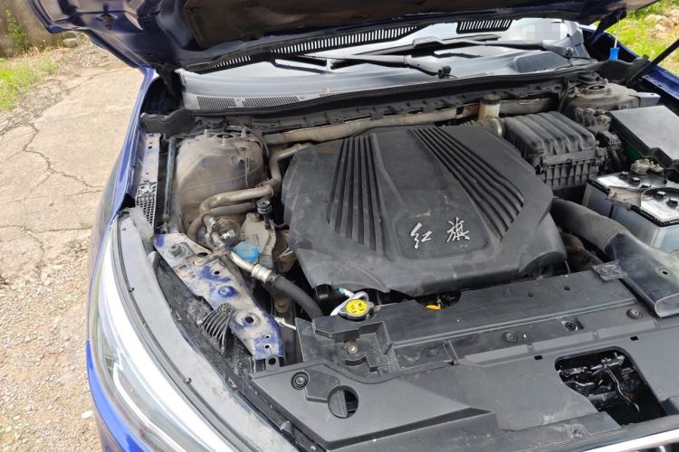 Used Hongqi H5 2018 30TD Smart Connect Dynamic Edition Engine Bay Right