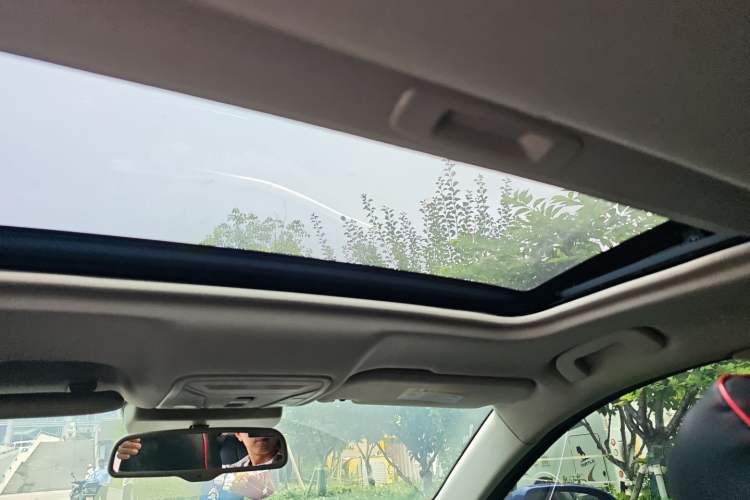 Used Hongqi H5 2018 30TD Smart Connect Dynamic Edition Headliner