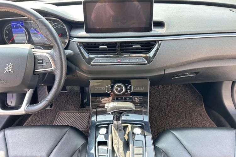 Used Hongqi H5 2018 30TD Dynamic Edition Interior 2
