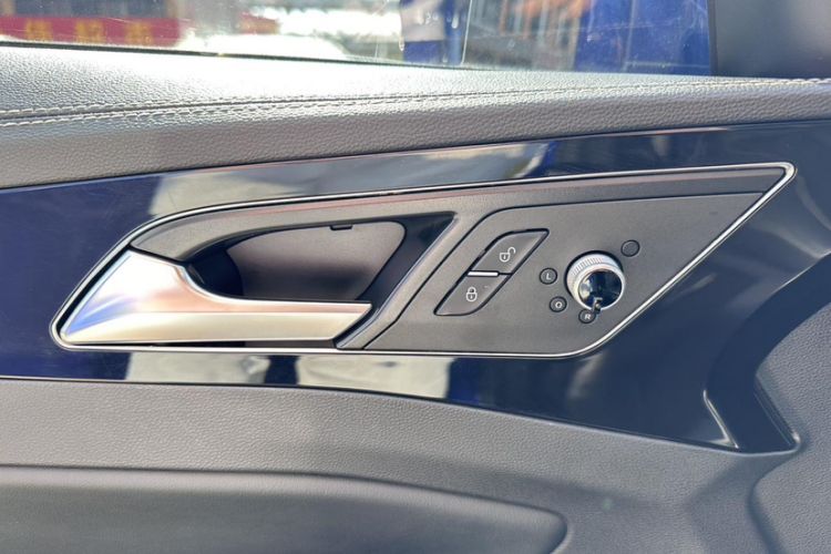 Used Hongqi H5 2018 30TD Dynamic Edition Interior 3