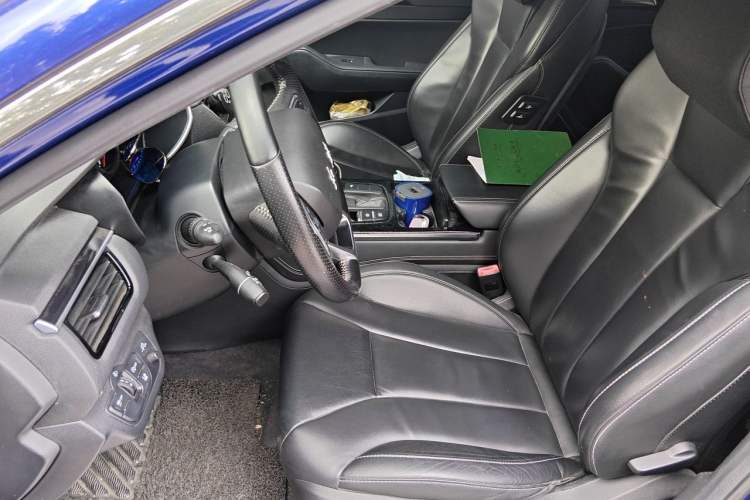 Used Hongqi H5 2018 30TD Smart Connect Dynamic Edition Left Front Seat