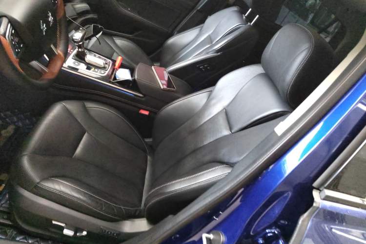 Used Hongqi H5 2018 30TD Smart Connect Dynamic Edition Left Front Seat