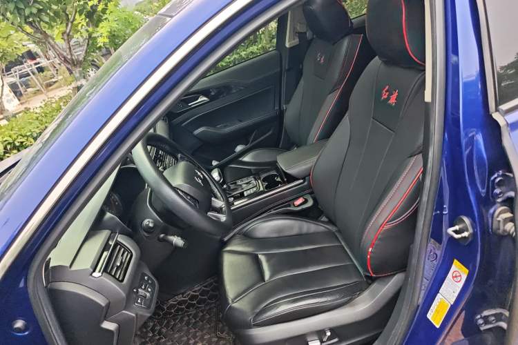 Used Hongqi H5 2018 30TD Smart Connect Dynamic Edition Left Front Seat