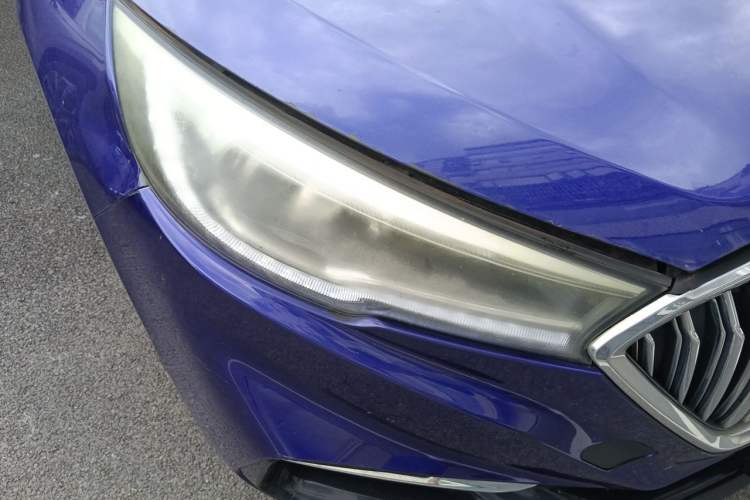Used Hongqi H5 2018 30TD Dynamic Edition Right Front Headlight