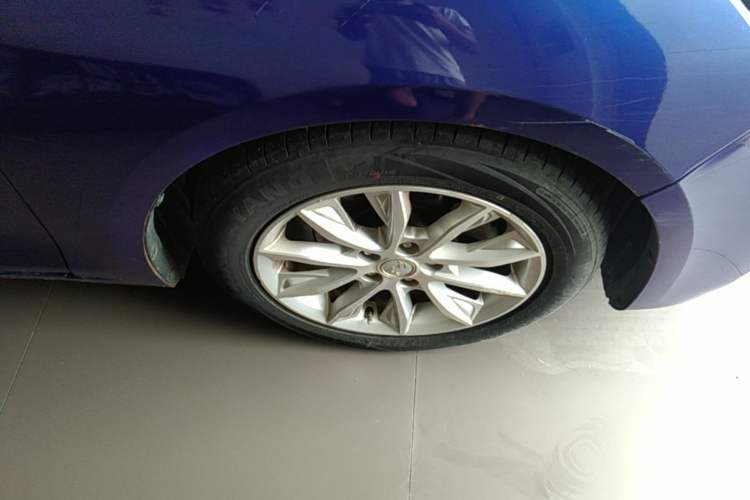 Used Hongqi H5 2018 30TD Dynamic Edition Right Front Wheel Hub