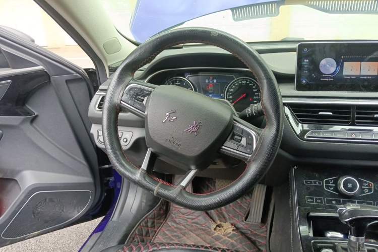 Used Hongqi H5 2018 30TD Dynamic Edition Steering Wheel