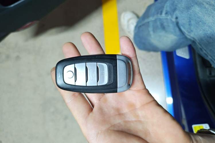 Used Hongqi H5 2018 30TD Smart Connect Dynamic Edition Vehicle Key