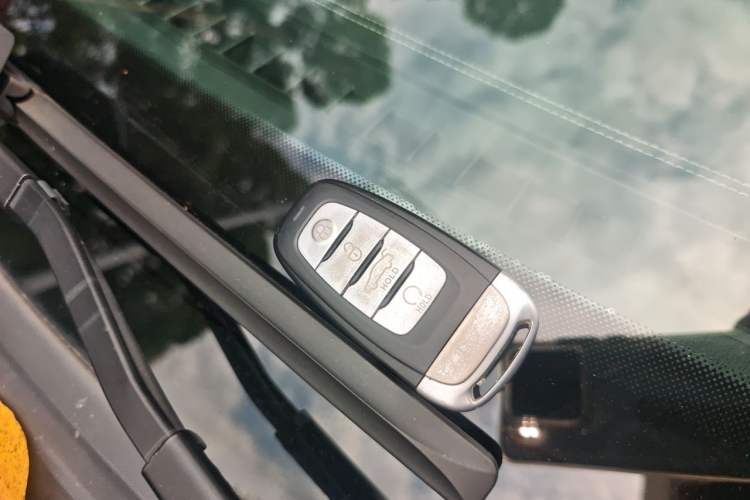 Used Hongqi H5 2018 30TD Dynamic Edition Vehicle Key