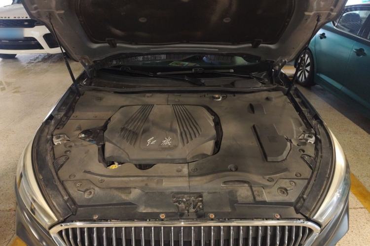Used Hongqi H5 2018 30TD Dynamic Edition Engine Bay