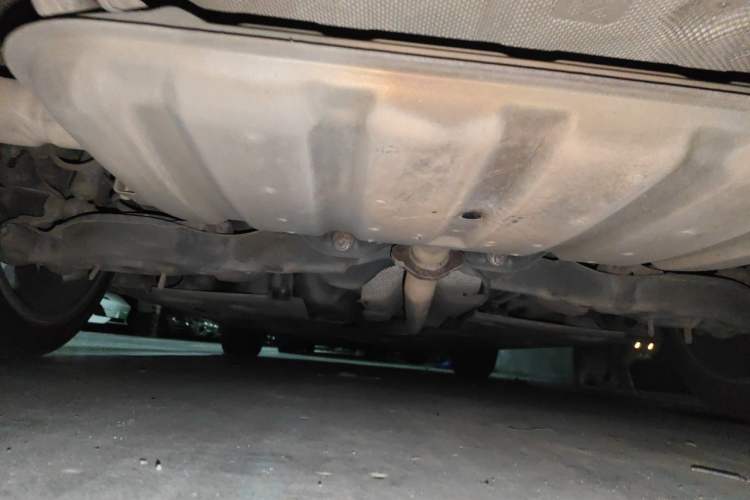 Used Hongqi H5 2018 30TD Smart Connect Dynamic Edition Chassis Rear