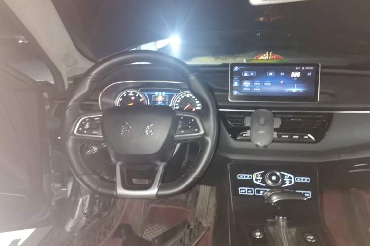 Used Hongqi H5 2018 30TD Smart Connect Dynamic Edition Steering Wheel