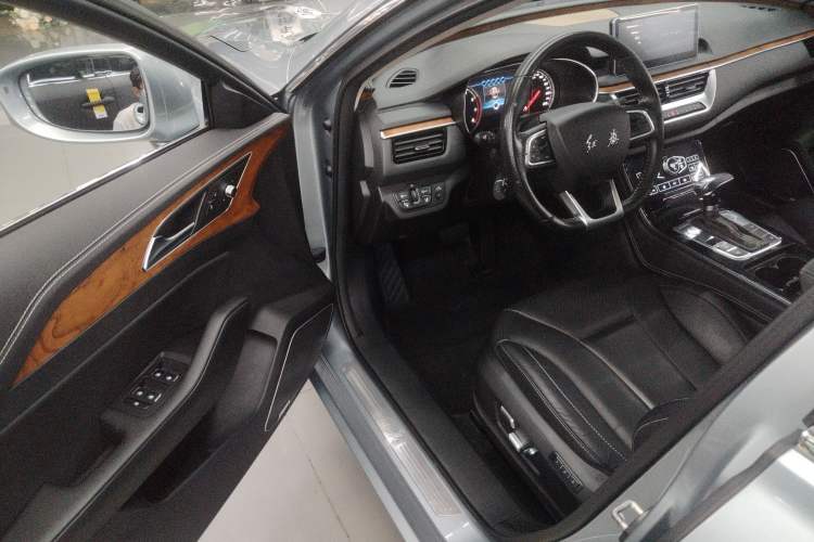 Used Hongqi H5 2018 30TD Smart Connect Dynamic Edition Driver Seat