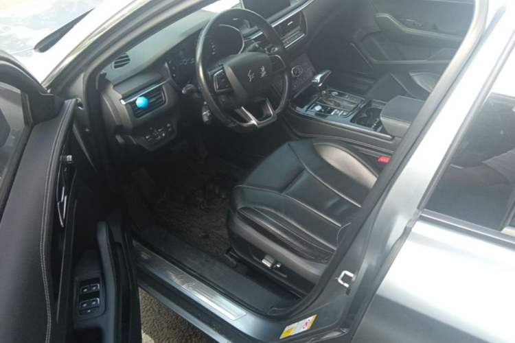 Used Hongqi H5 2018 30TD Smart Connect Dynamic Edition Driver Seat