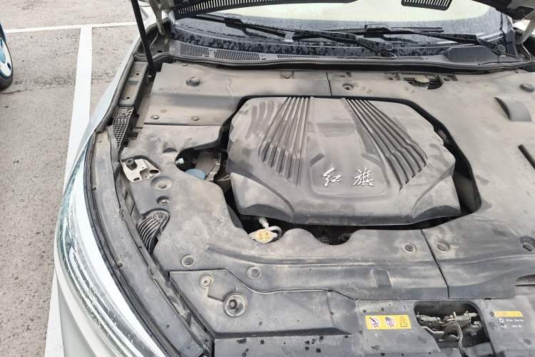 Used Hongqi H5 2018 30TD Smart Connect Dynamic Edition Engine Bay Right