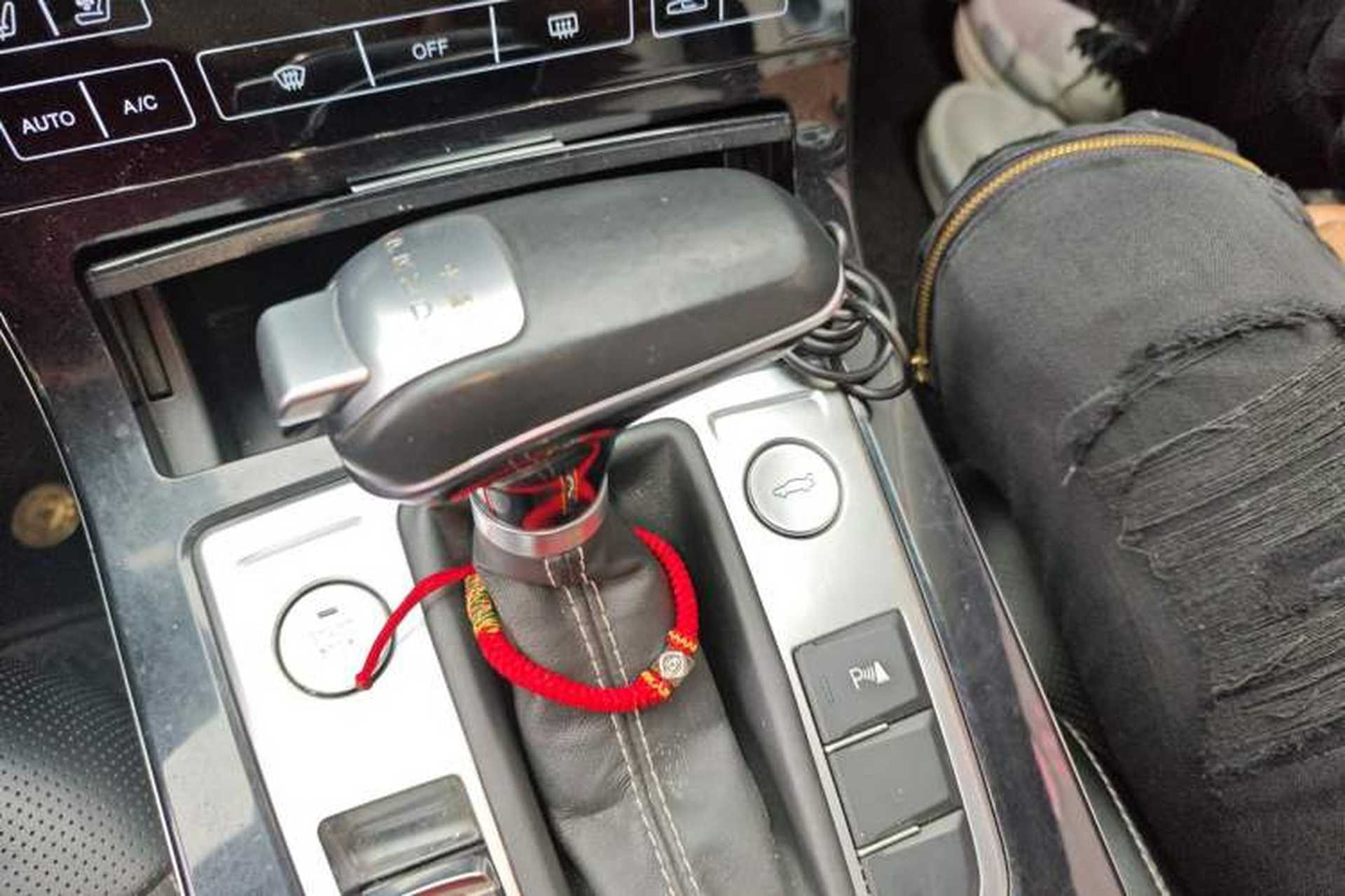 Used Hongqi H5 2018 30TD Smart Connect Enjoy Edition Gear Lever