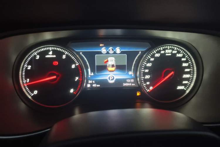 Used Hongqi H5 2018 30TD Dynamic Edition Instrument Cluster